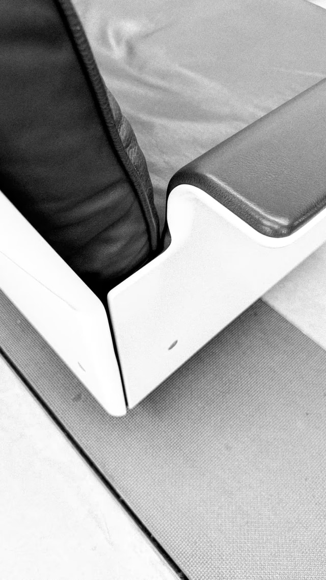 Vitsoe Factory 8.jpg