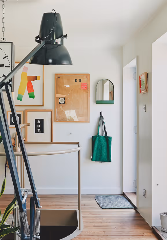 Light, Clock and Prints